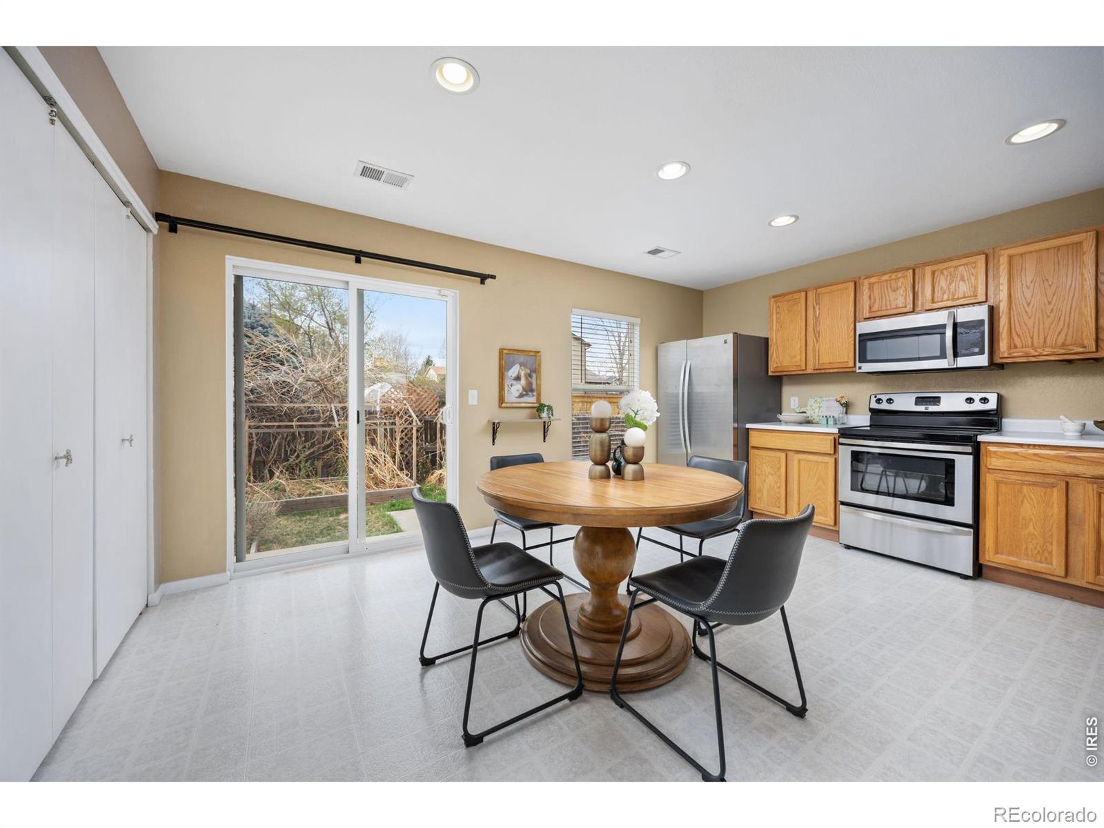 MLS Image #9 for 3487  warren farm drive,fort collins, Colorado