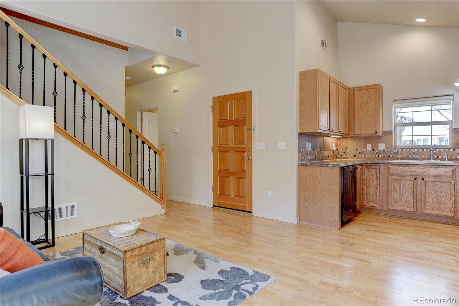 MLS Image #3 for 10138 e 29th drive ,denver, Colorado