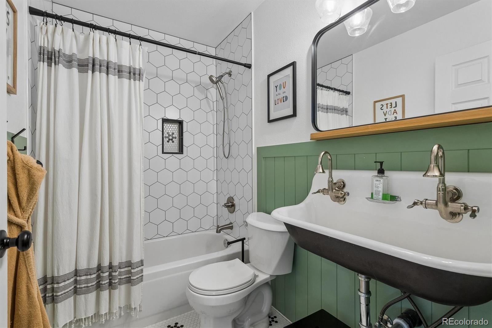 MLS Image #16 for 2757  utica street,denver, Colorado