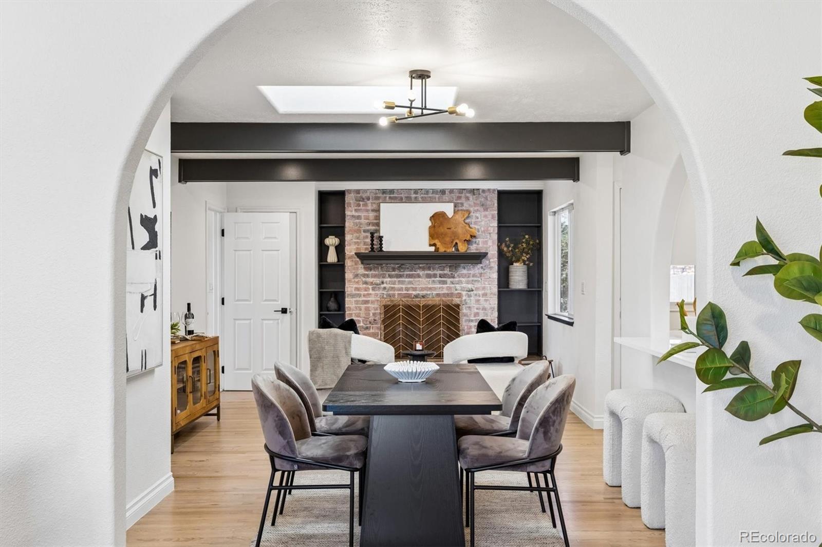 MLS Image #11 for 3402 s elm street,denver, Colorado
