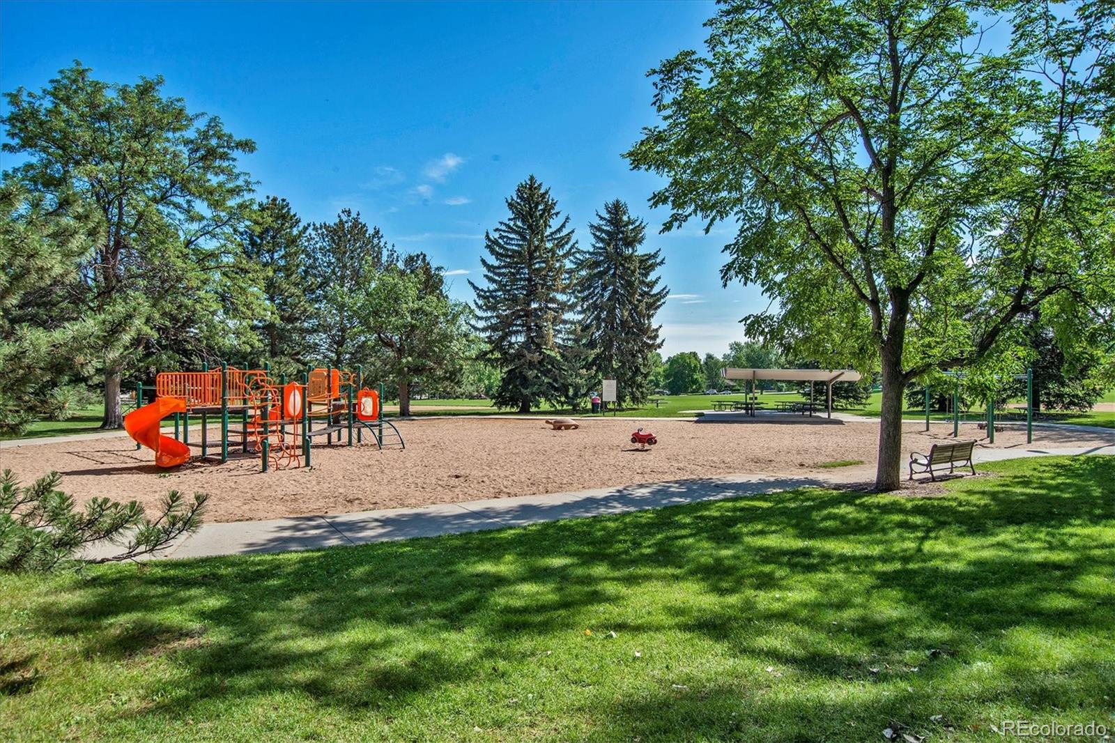MLS Image #28 for 3402 s elm street,denver, Colorado