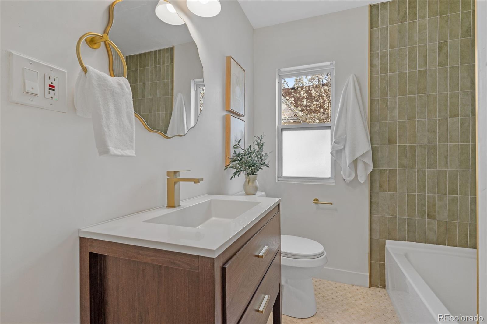 MLS Image #26 for 2226 s corona street,denver, Colorado