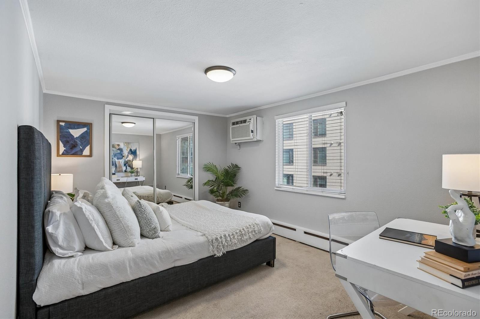 MLS Image #13 for 336 n grant street 502,denver, Colorado