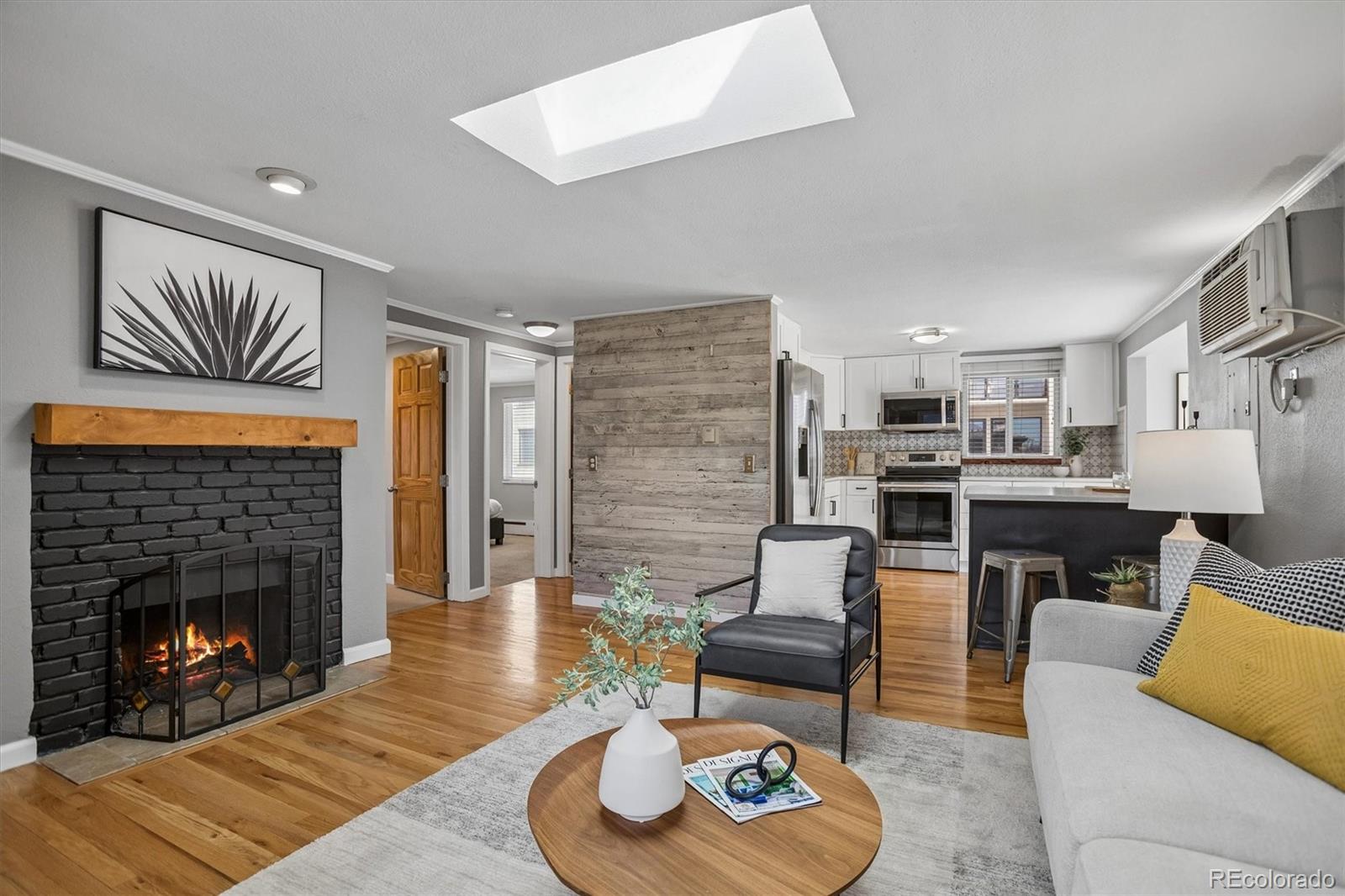 MLS Image #4 for 336 n grant street 502,denver, Colorado