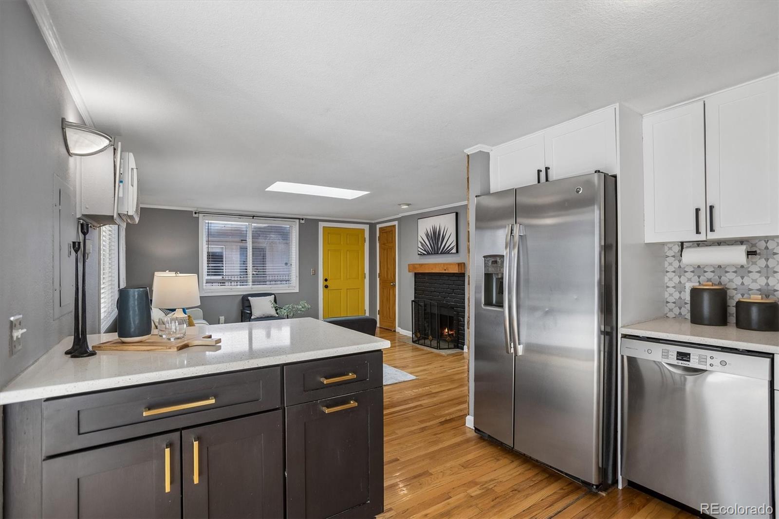 MLS Image #9 for 336 n grant street 502,denver, Colorado