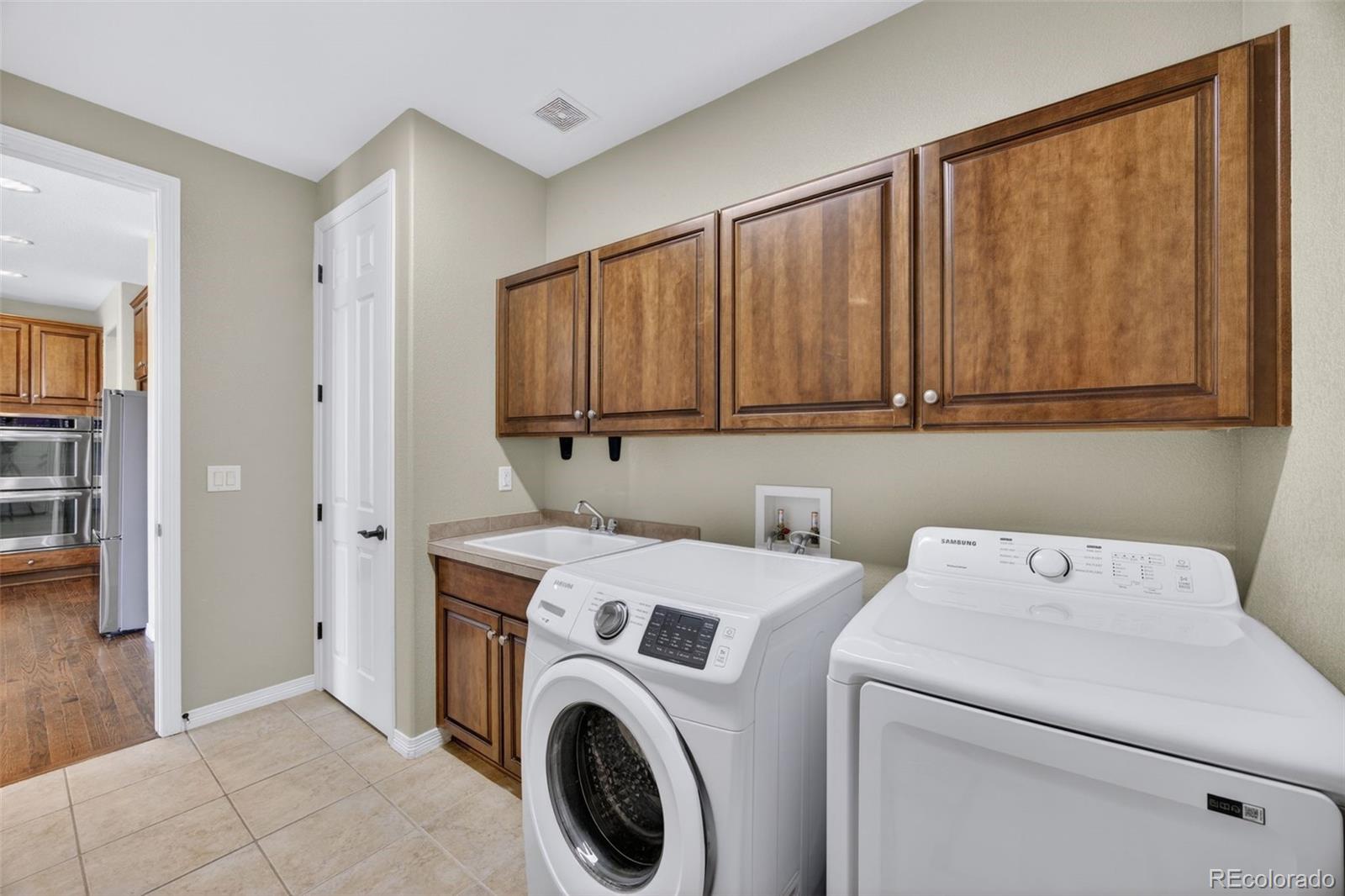 MLS Image #21 for 10872  valleybrook circle,highlands ranch, Colorado