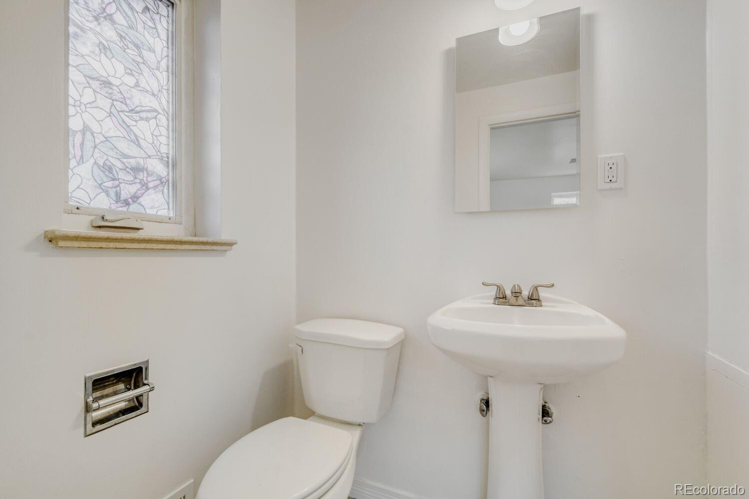 MLS Image #11 for 343  galena street,aurora, Colorado