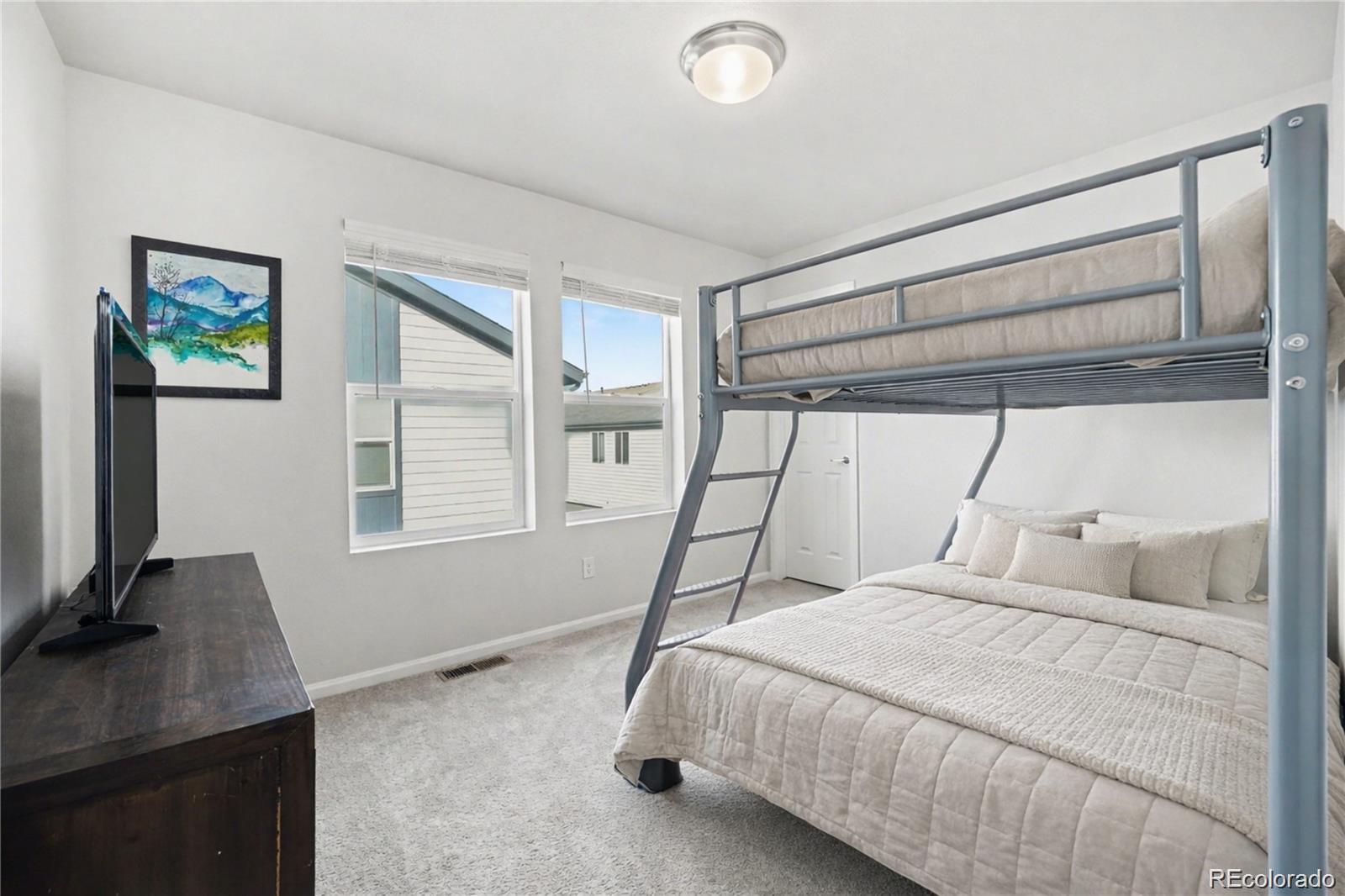 MLS Image #10 for 19197 e 64th avenue,denver, Colorado