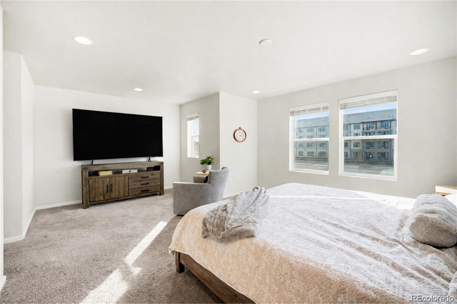 MLS Image #7 for 19197 e 64th avenue,denver, Colorado