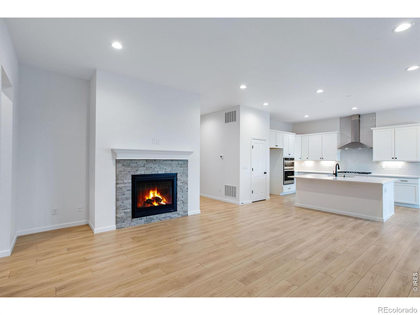 MLS Image #5 for 434  buckskin road,berthoud, Colorado