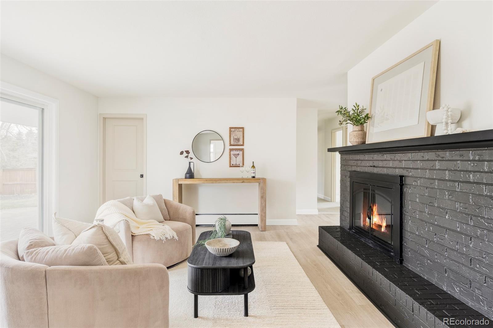 MLS Image #12 for 3931 s hillcrest drive,denver, Colorado