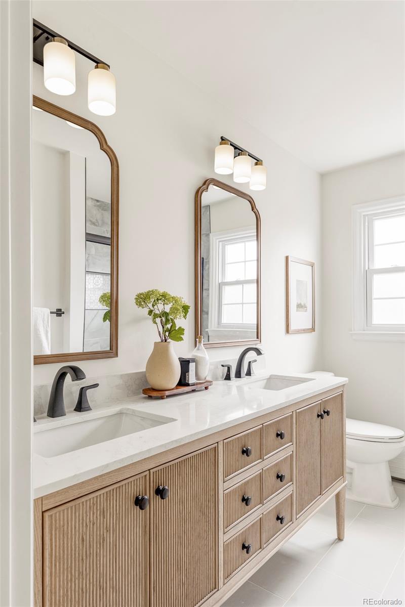 MLS Image #20 for 3931 s hillcrest drive,denver, Colorado