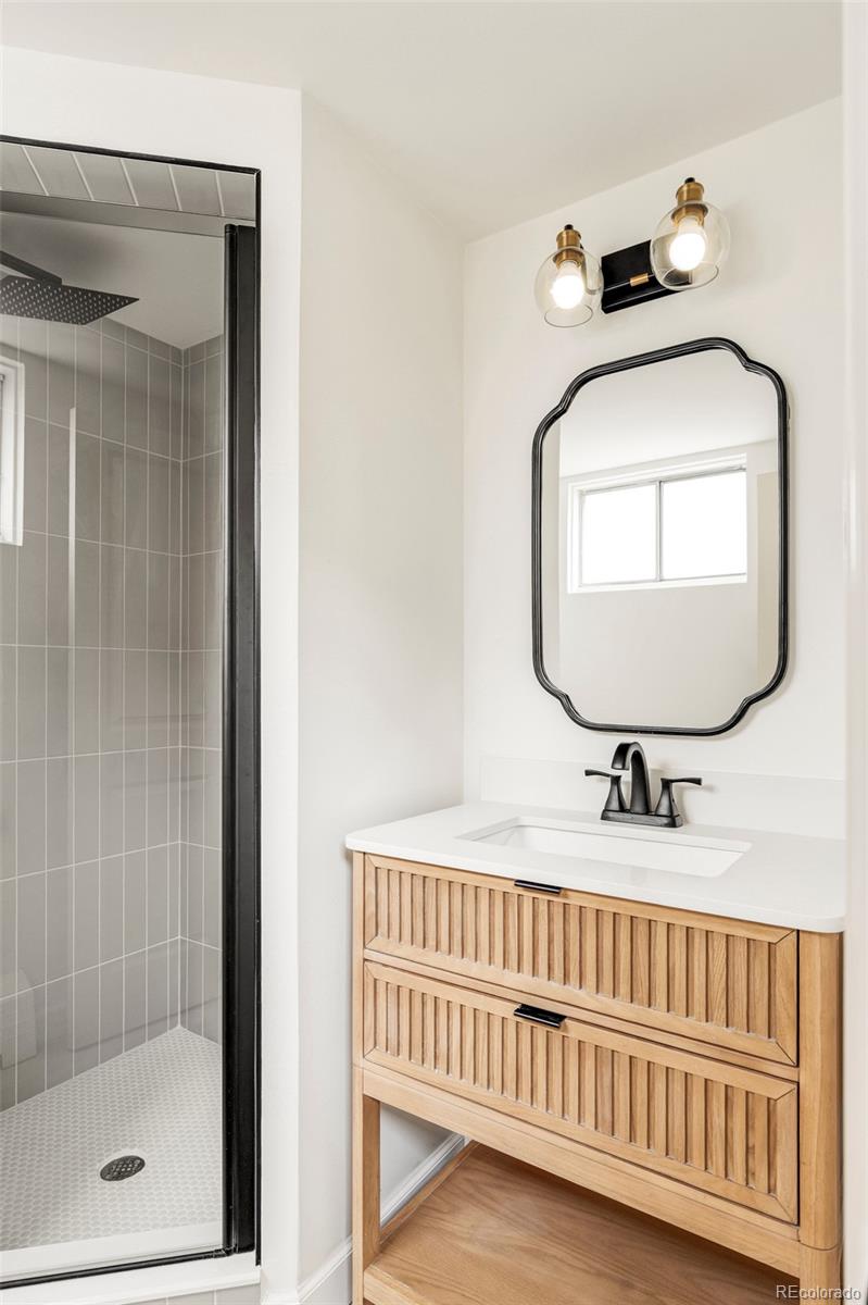 MLS Image #24 for 3931 s hillcrest drive,denver, Colorado