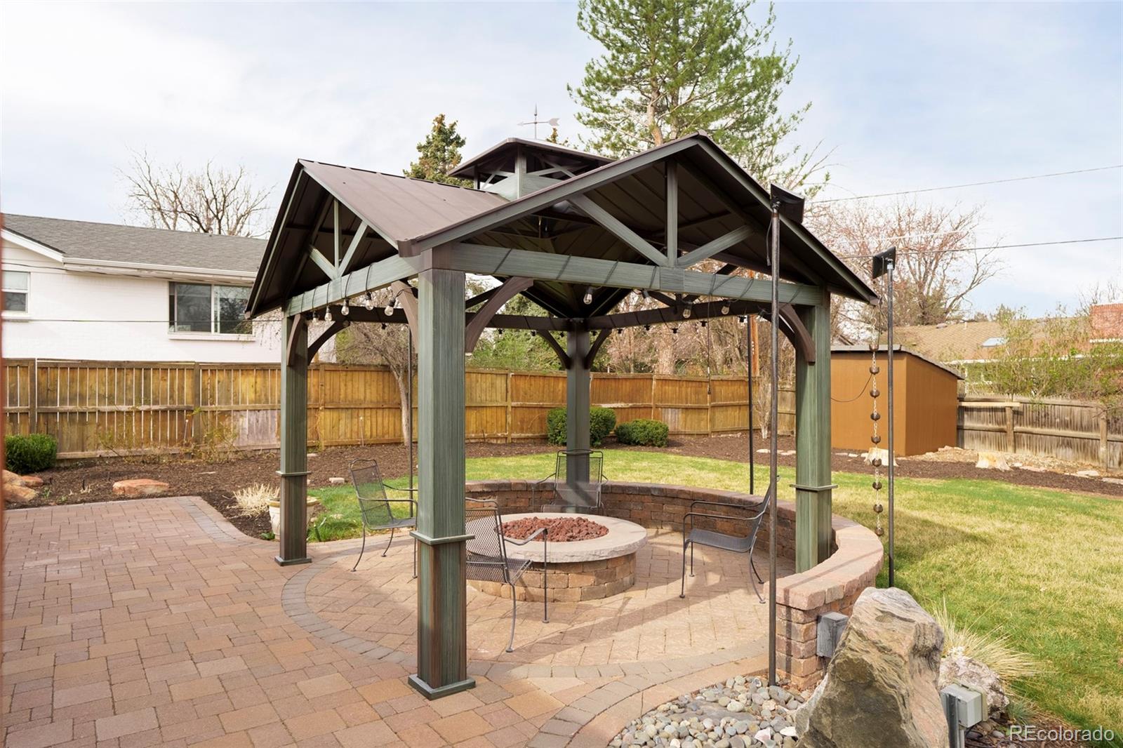 MLS Image #26 for 3931 s hillcrest drive,denver, Colorado