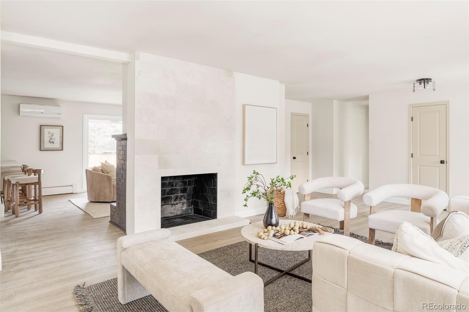 MLS Image #4 for 3931 s hillcrest drive,denver, Colorado