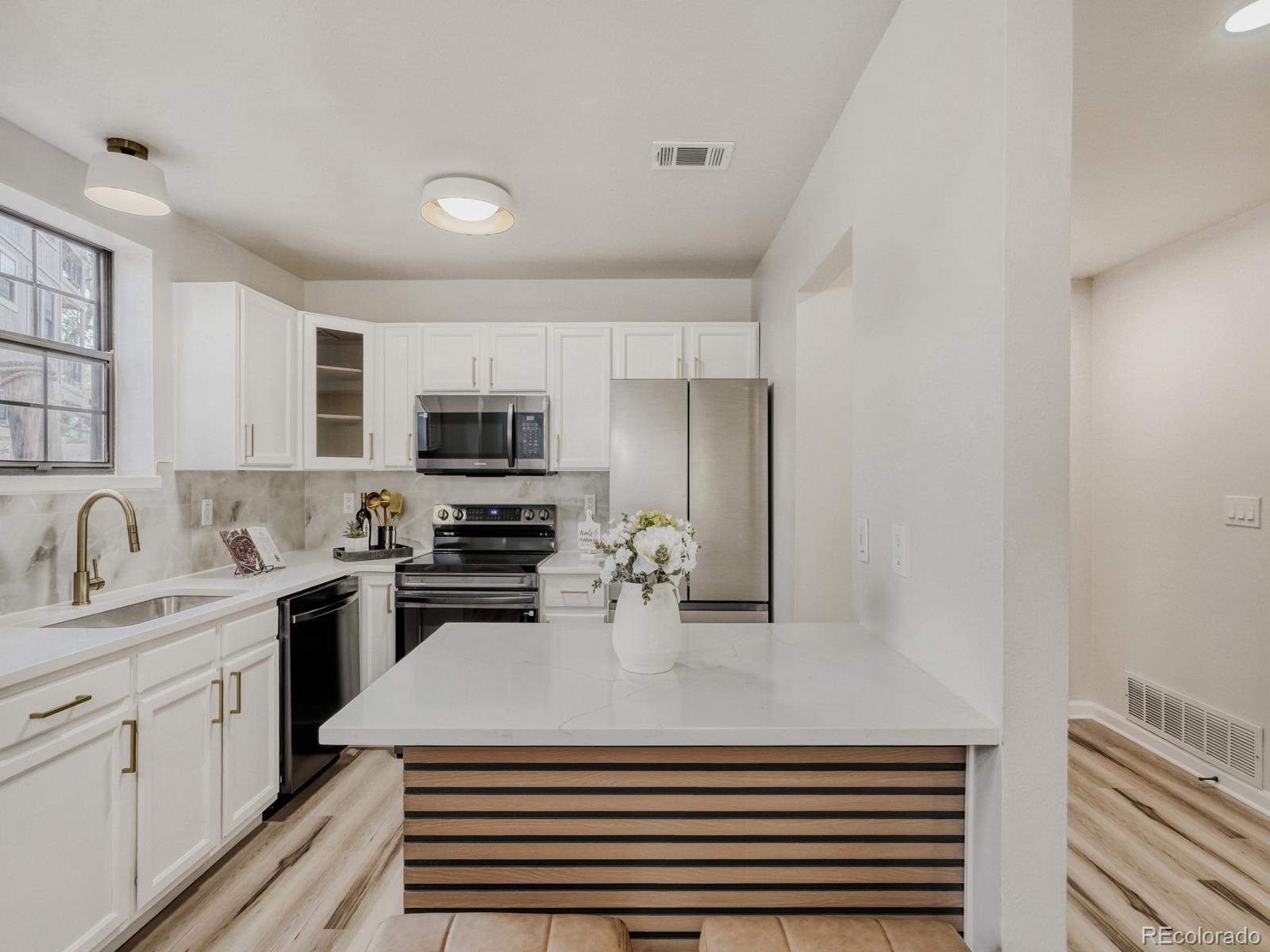 MLS Image #3 for 10950 w florida avenue 304,lakewood, Colorado