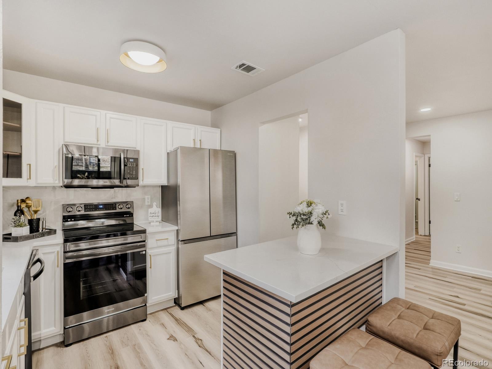 MLS Image #5 for 10950 w florida avenue 304,lakewood, Colorado