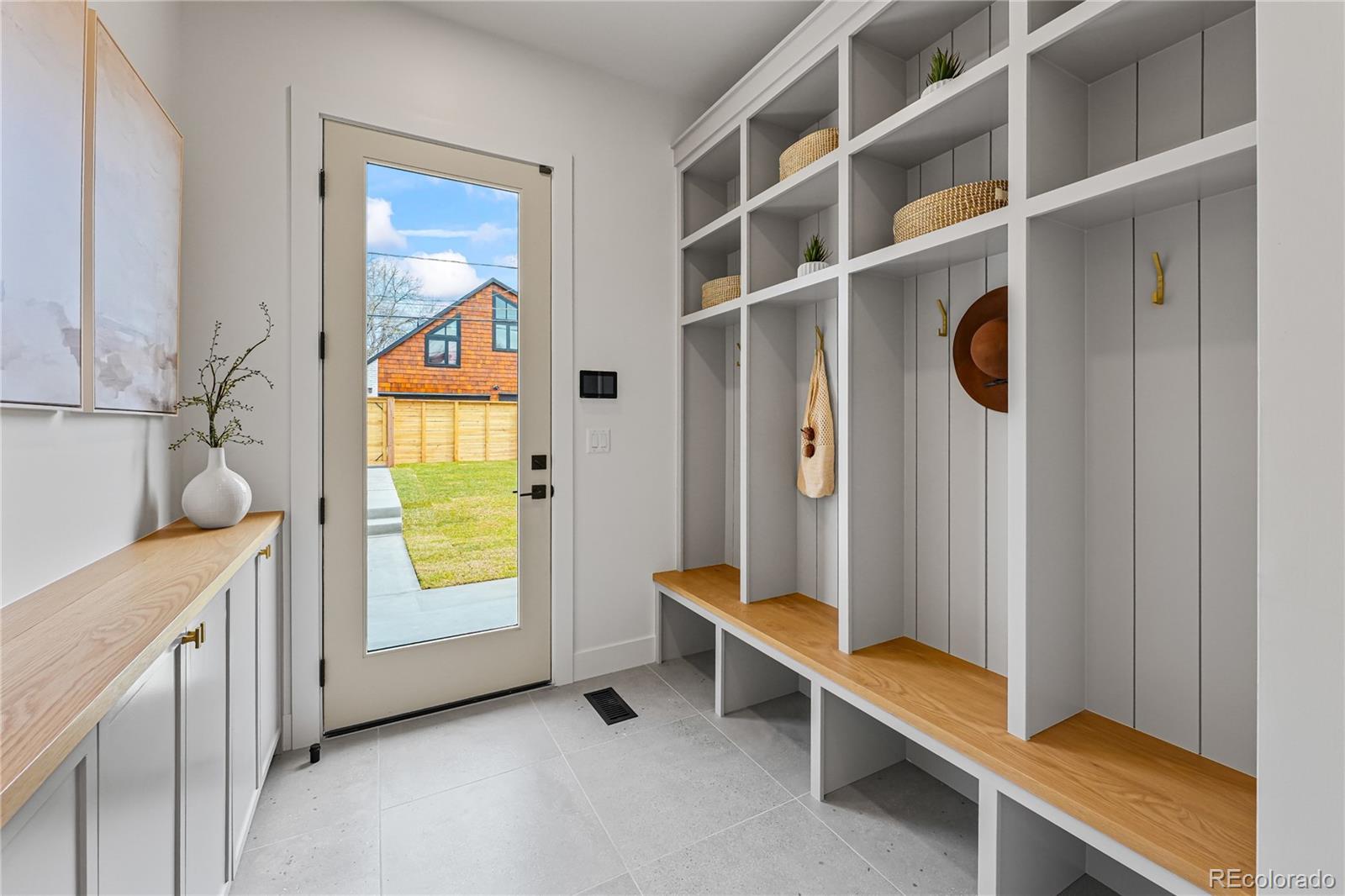 MLS Image #13 for 750 s corona street,denver, Colorado