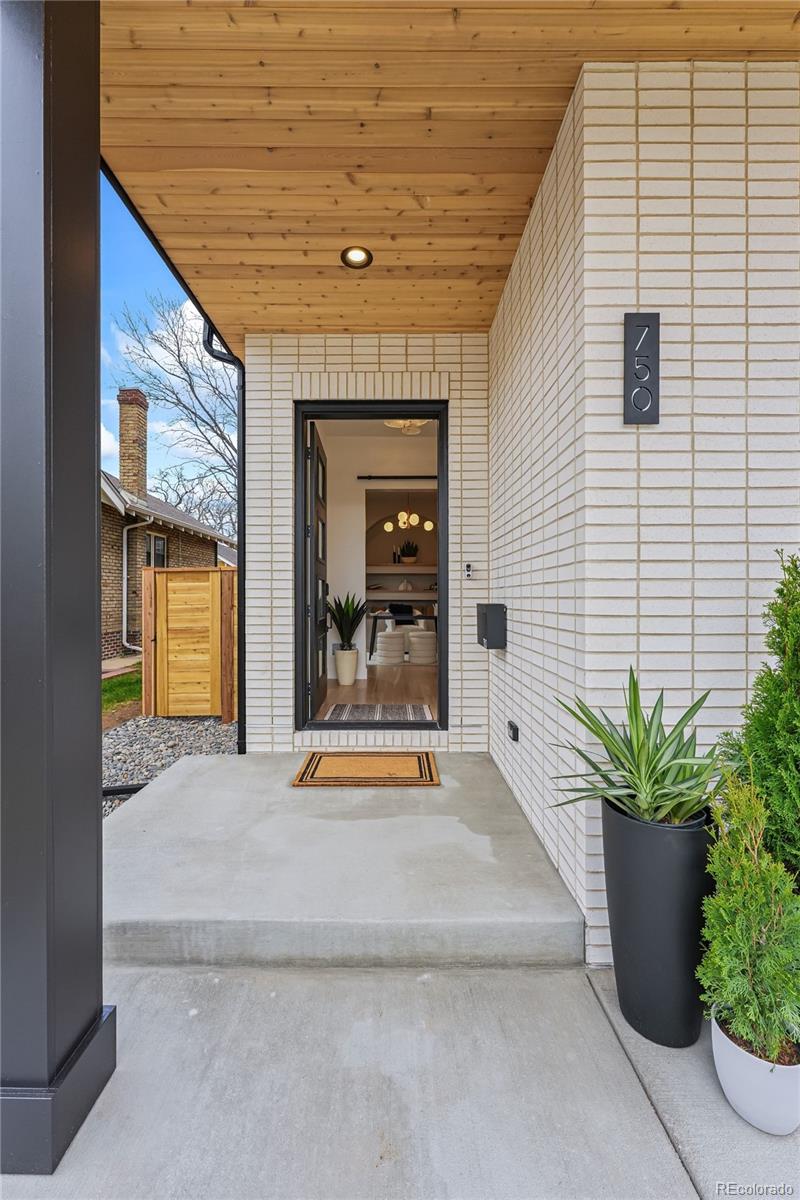 MLS Image #2 for 750 s corona street,denver, Colorado