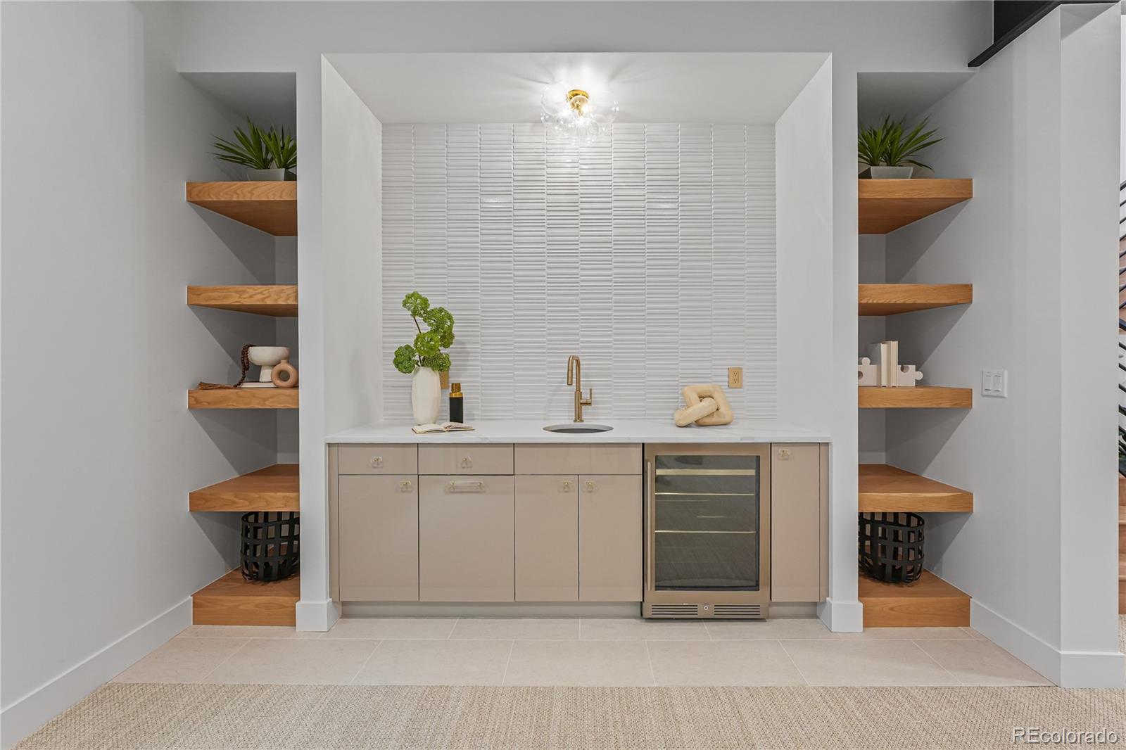 MLS Image #31 for 750 s corona street,denver, Colorado