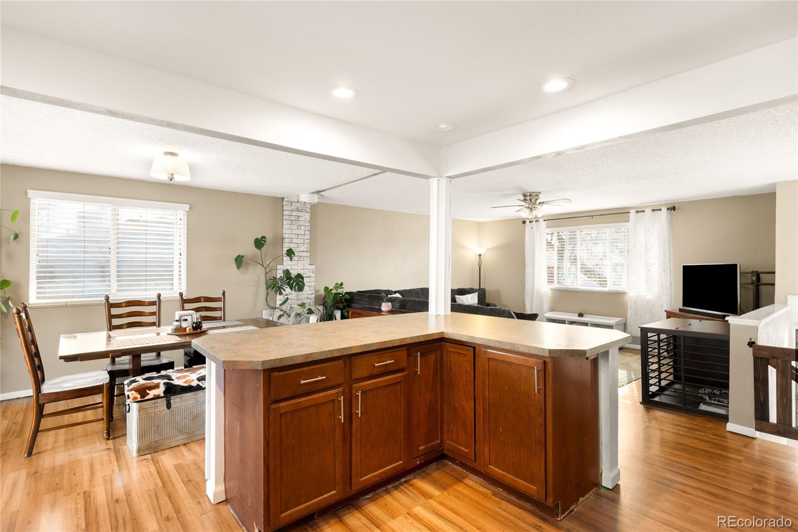 MLS Image #10 for 5374  alkire street,arvada, Colorado