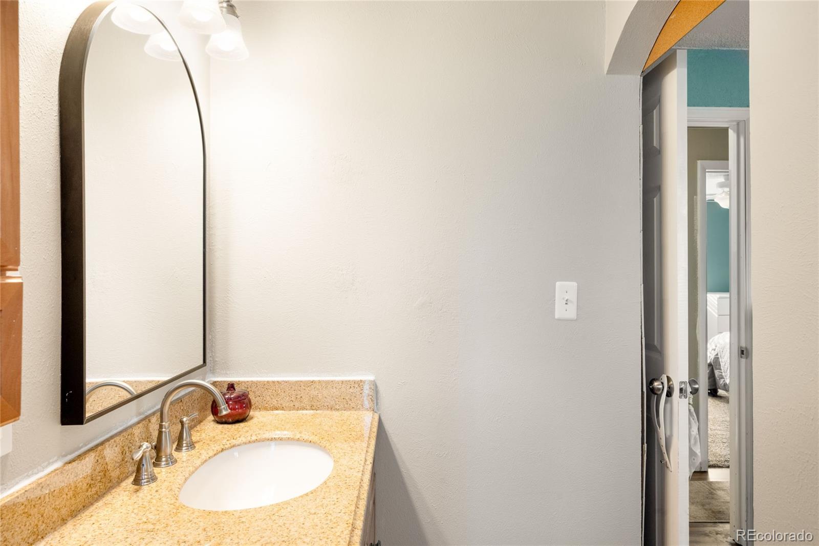 MLS Image #17 for 5374  alkire street,arvada, Colorado