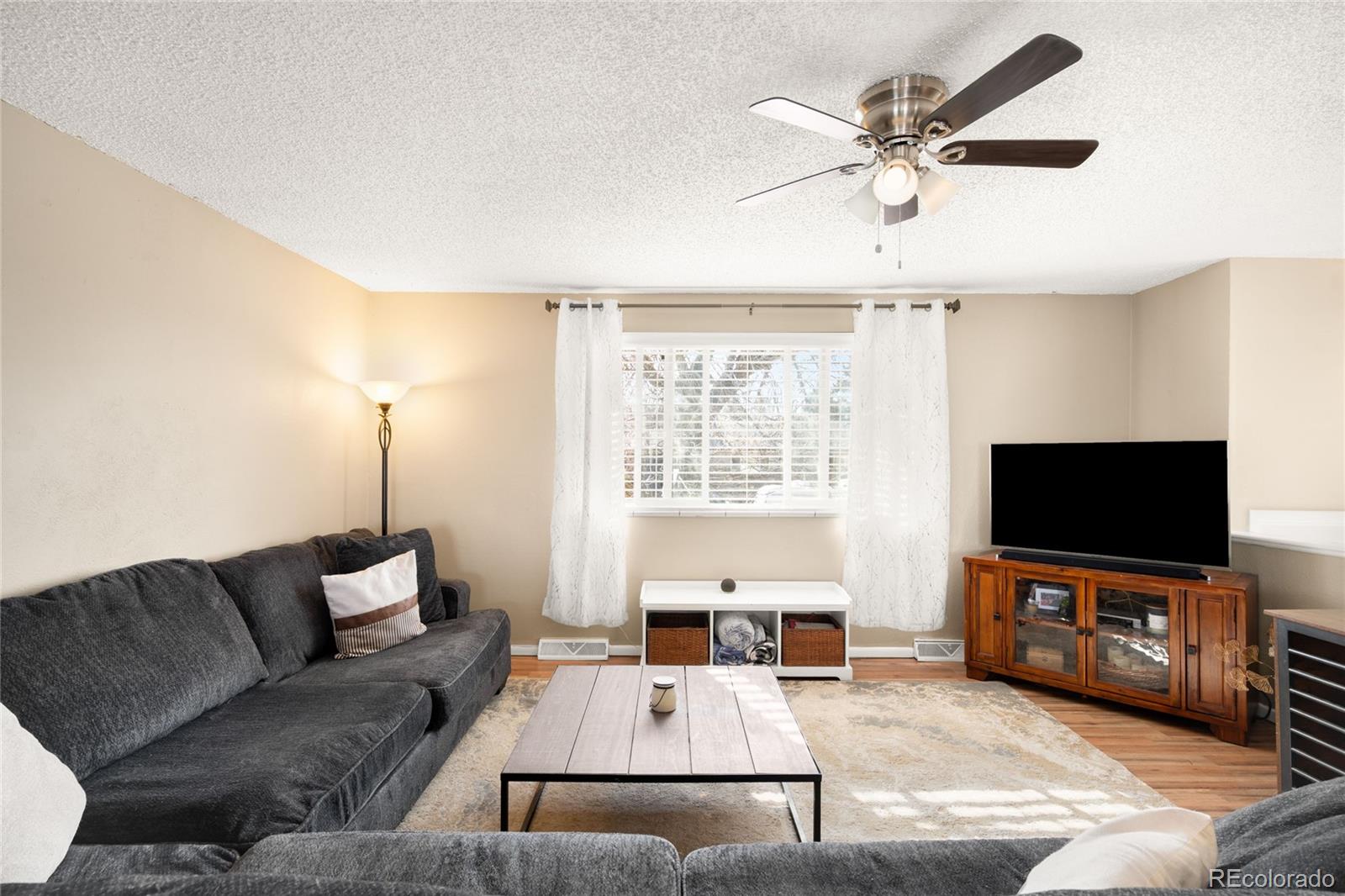 MLS Image #4 for 5374  alkire street,arvada, Colorado