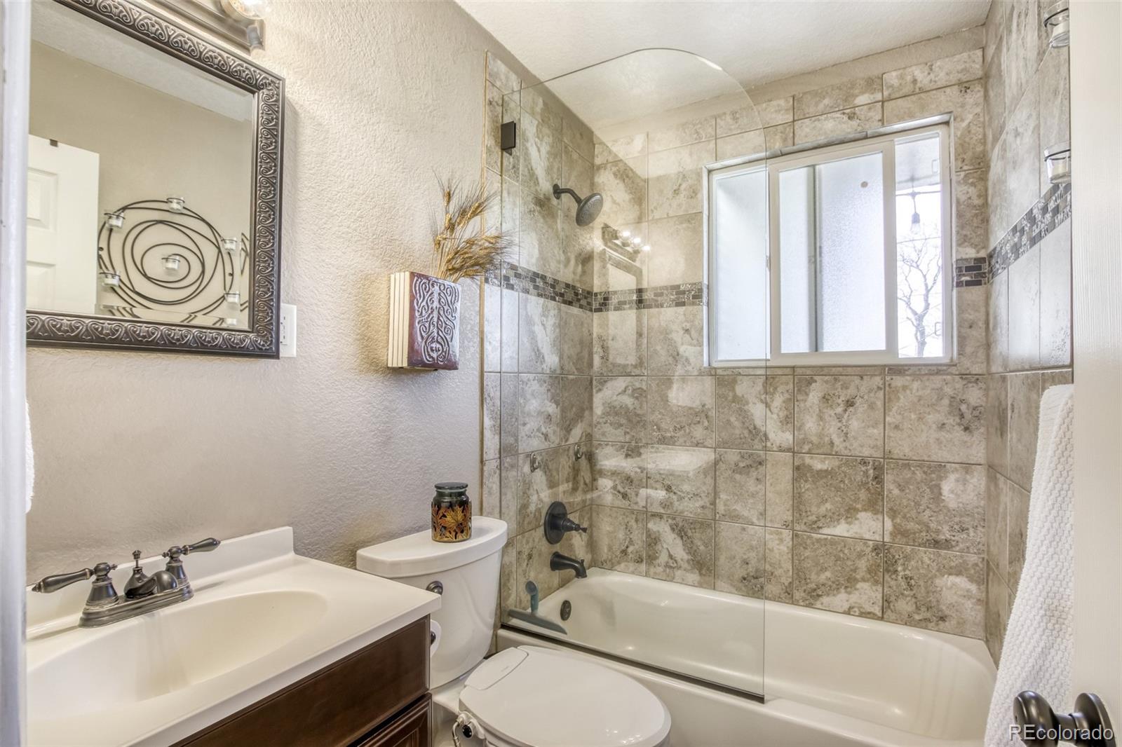 MLS Image #12 for 6594  benton circle,arvada, Colorado