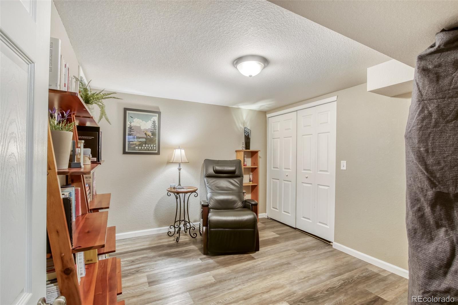 MLS Image #17 for 6594  benton circle,arvada, Colorado