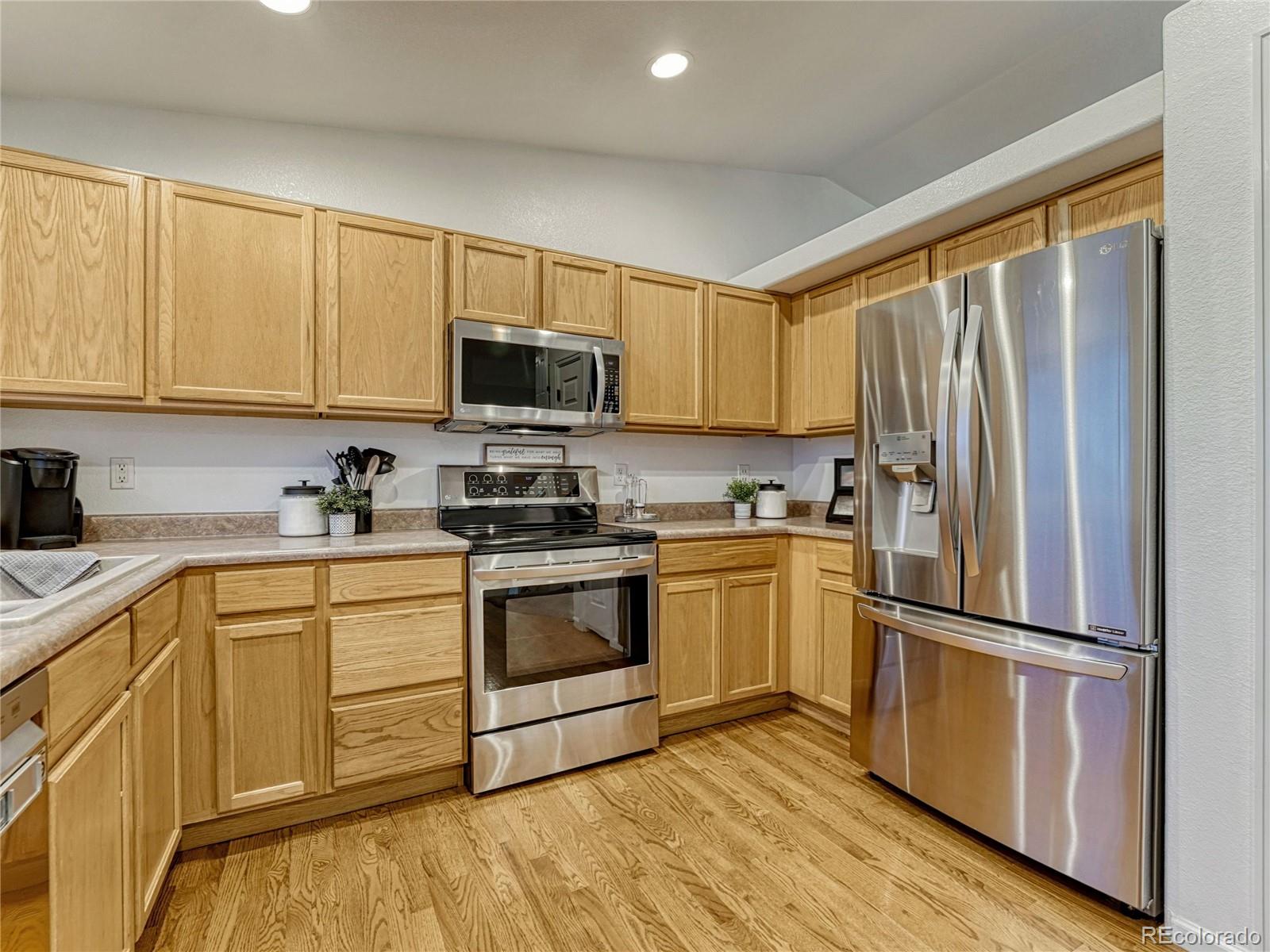 MLS Image #8 for 6553  harvey lane,colorado springs, Colorado