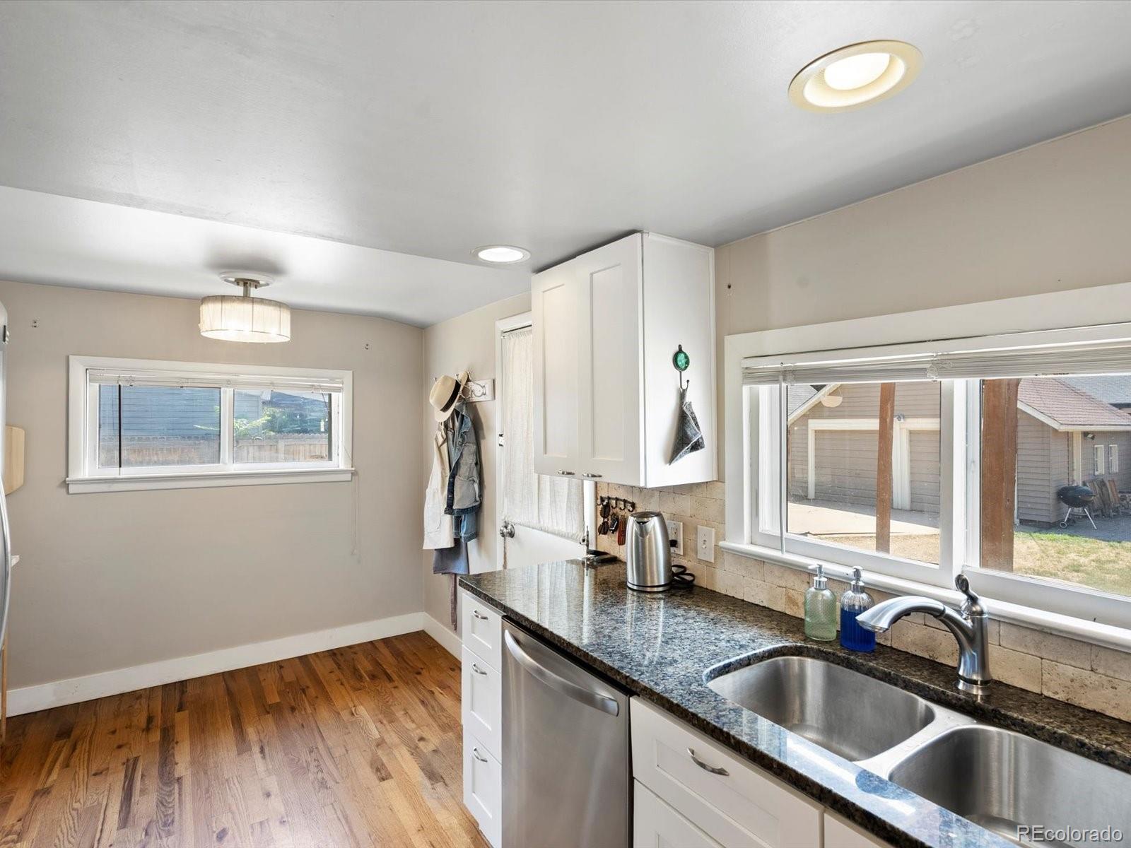 MLS Image #10 for 2959 s delaware street,englewood, Colorado