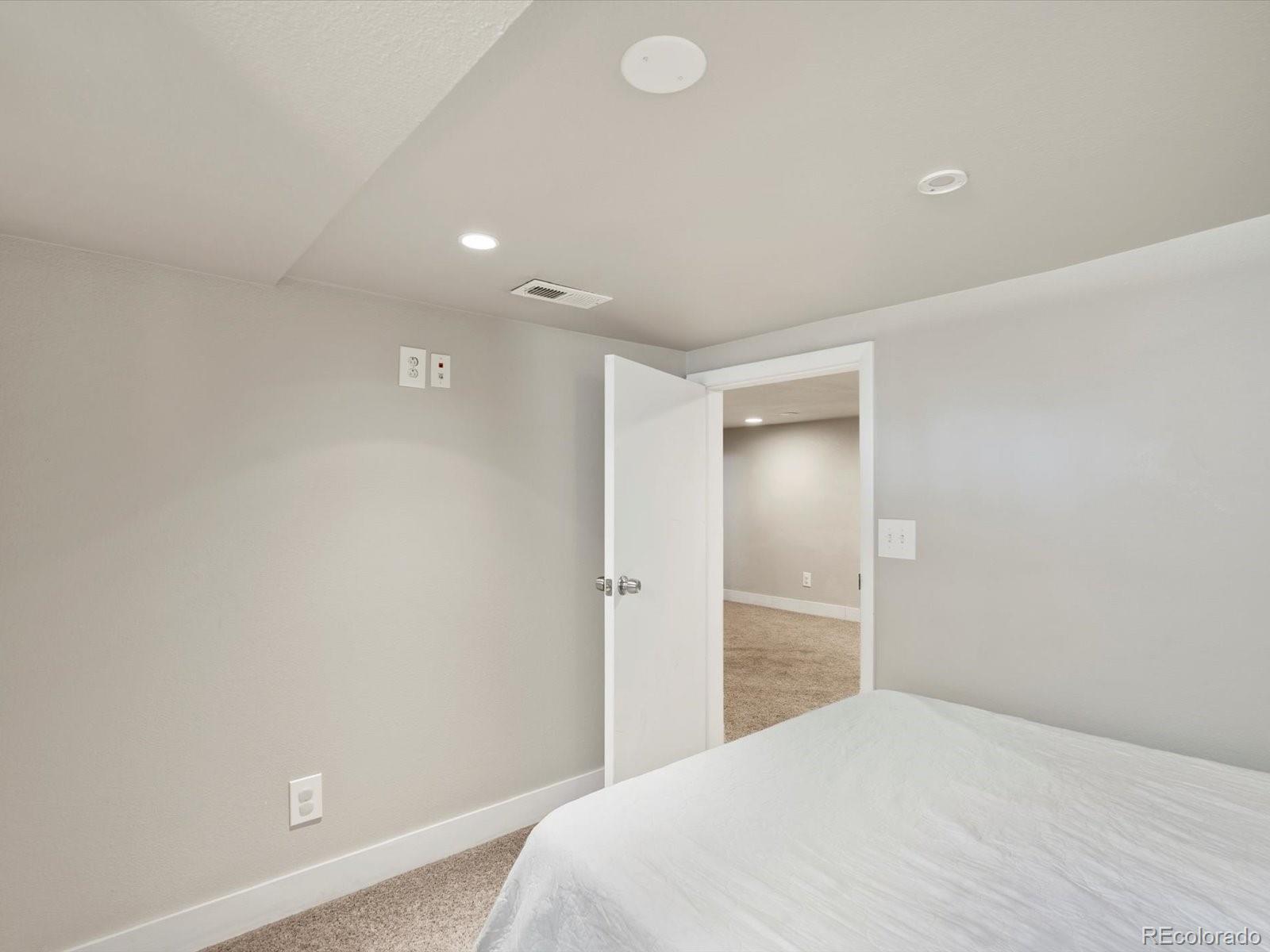MLS Image #25 for 2959 s delaware street,englewood, Colorado