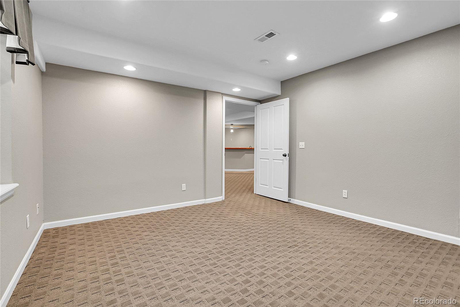 MLS Image #31 for 3220 s nepal way,aurora, Colorado