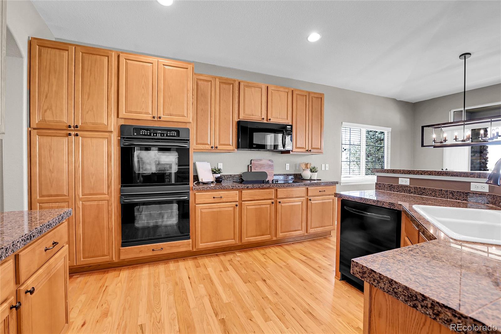 MLS Image #8 for 3220 s nepal way,aurora, Colorado