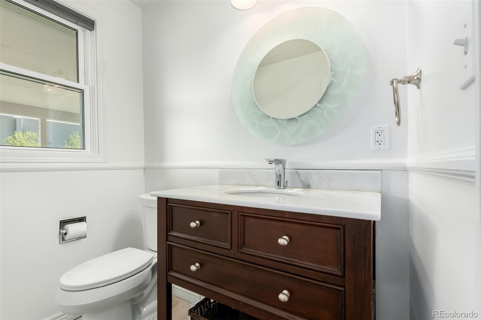 MLS Image #14 for 3750 s hillcrest drive,denver, Colorado