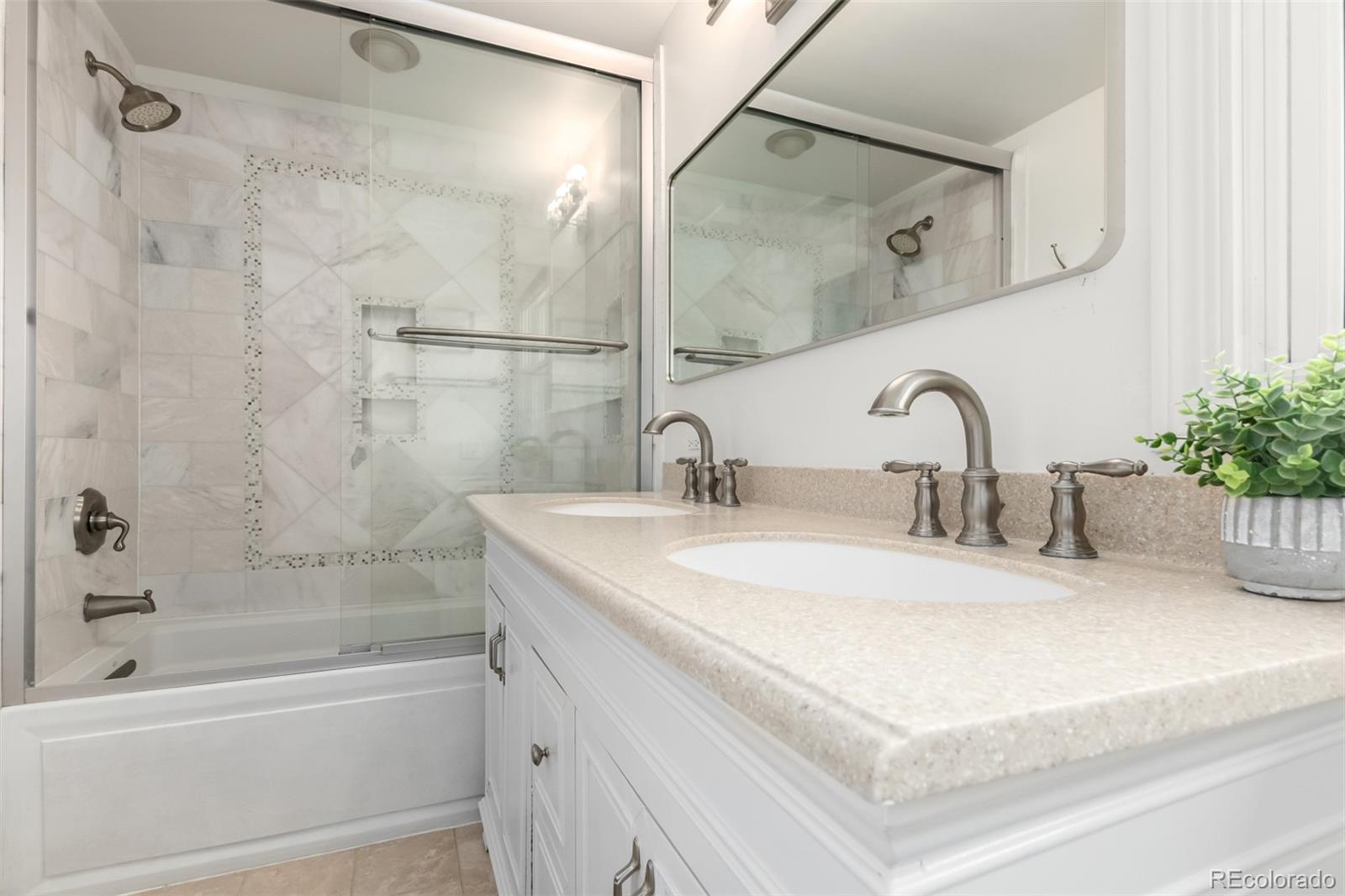 MLS Image #18 for 3750 s hillcrest drive,denver, Colorado