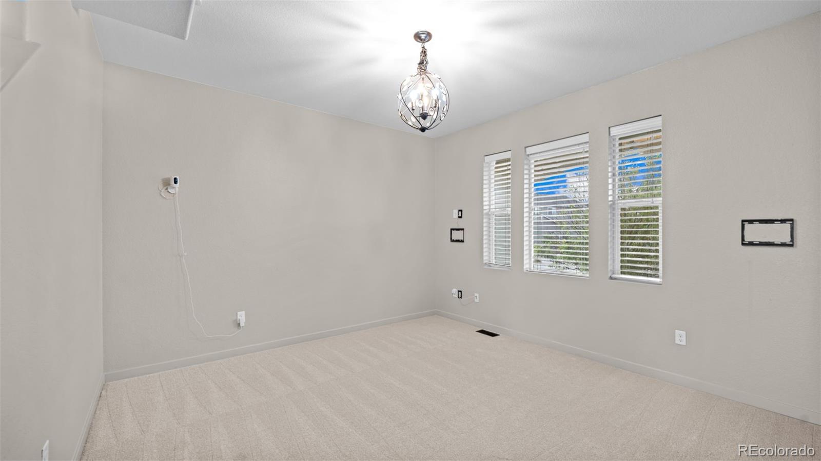MLS Image #12 for 7316  rim bluff lane,colorado springs, Colorado