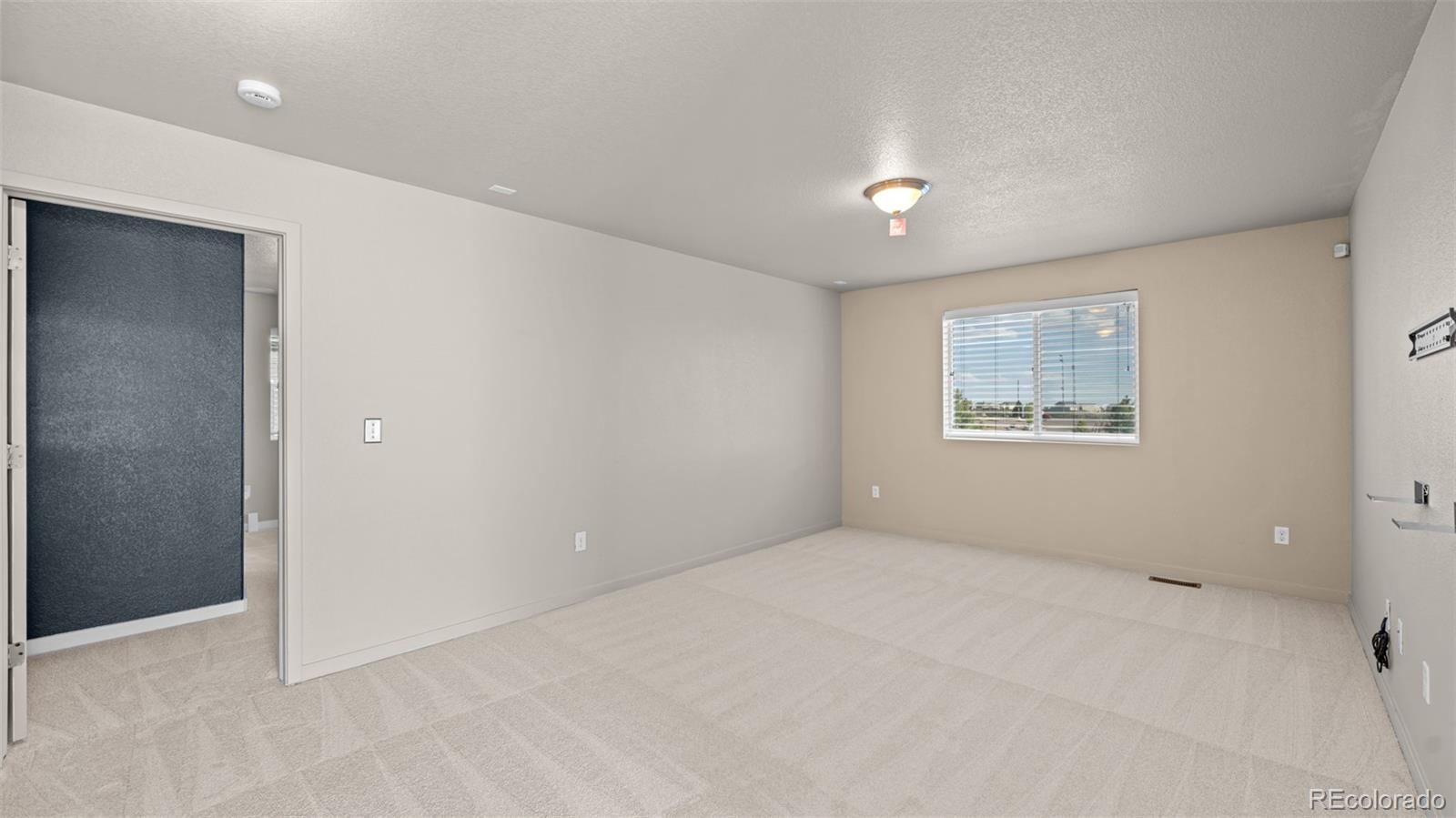 MLS Image #13 for 7316  rim bluff lane,colorado springs, Colorado