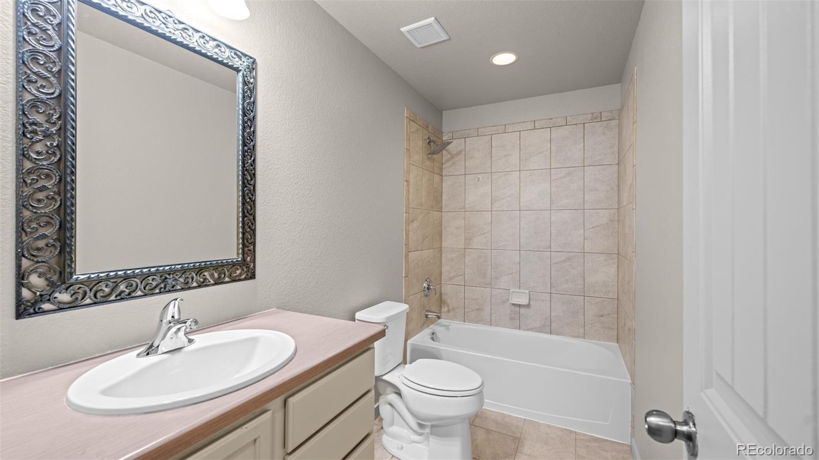 MLS Image #22 for 7316  rim bluff lane,colorado springs, Colorado
