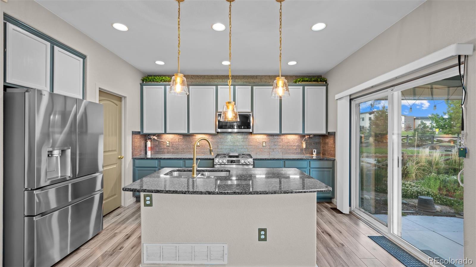 MLS Image #9 for 7316  rim bluff lane,colorado springs, Colorado
