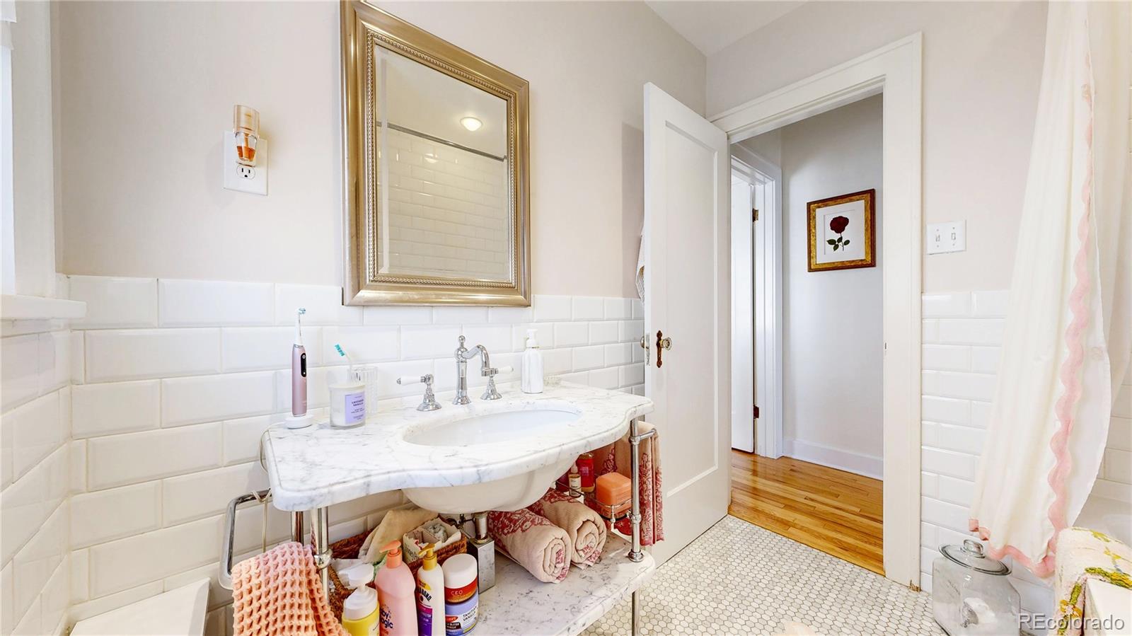 MLS Image #13 for 1121 s downing street,denver, Colorado