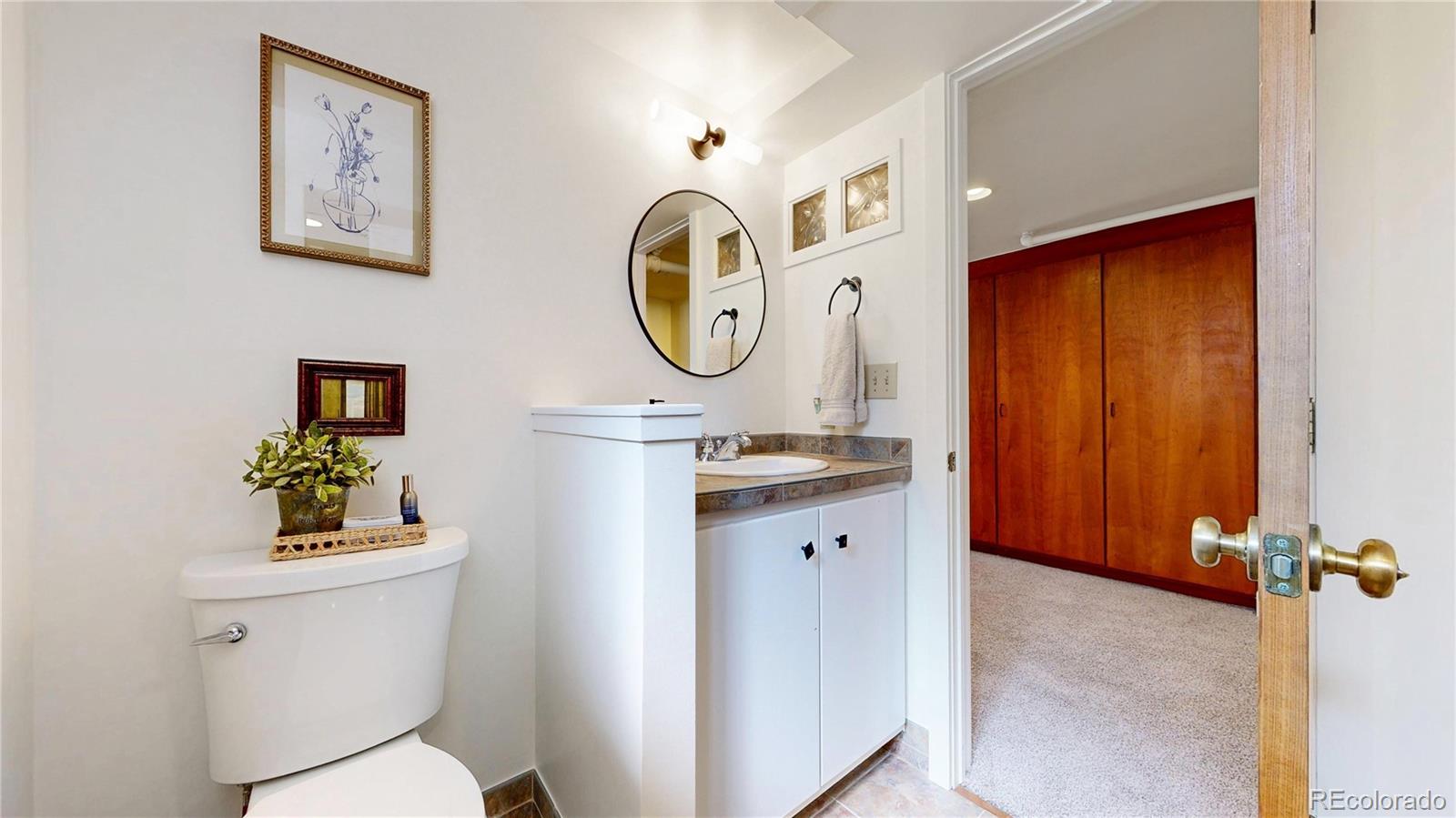 MLS Image #23 for 1121 s downing street,denver, Colorado