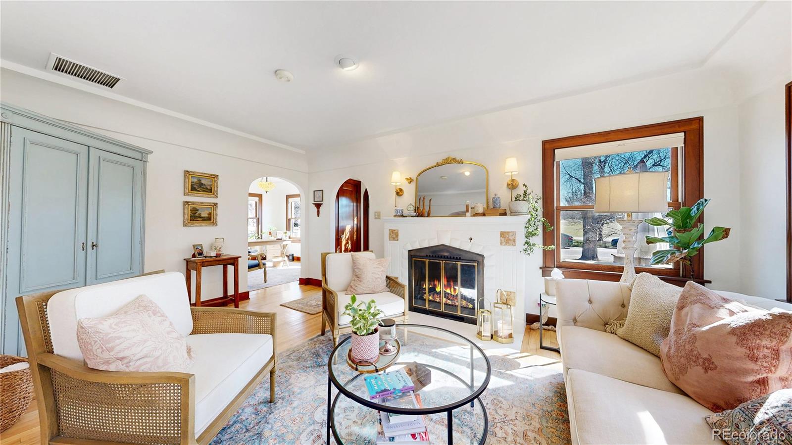 MLS Image #3 for 1121 s downing street,denver, Colorado