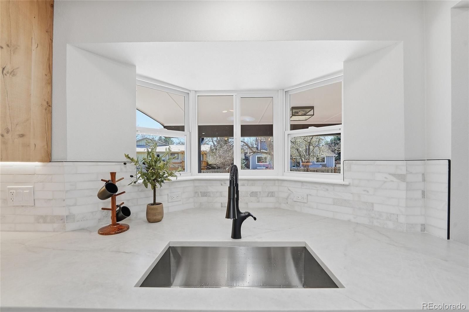 MLS Image #15 for 4026 s magnolia way,denver, Colorado
