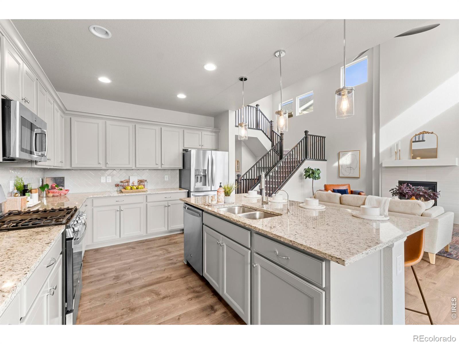 MLS Image #9 for 3352  ice lake court,loveland, Colorado