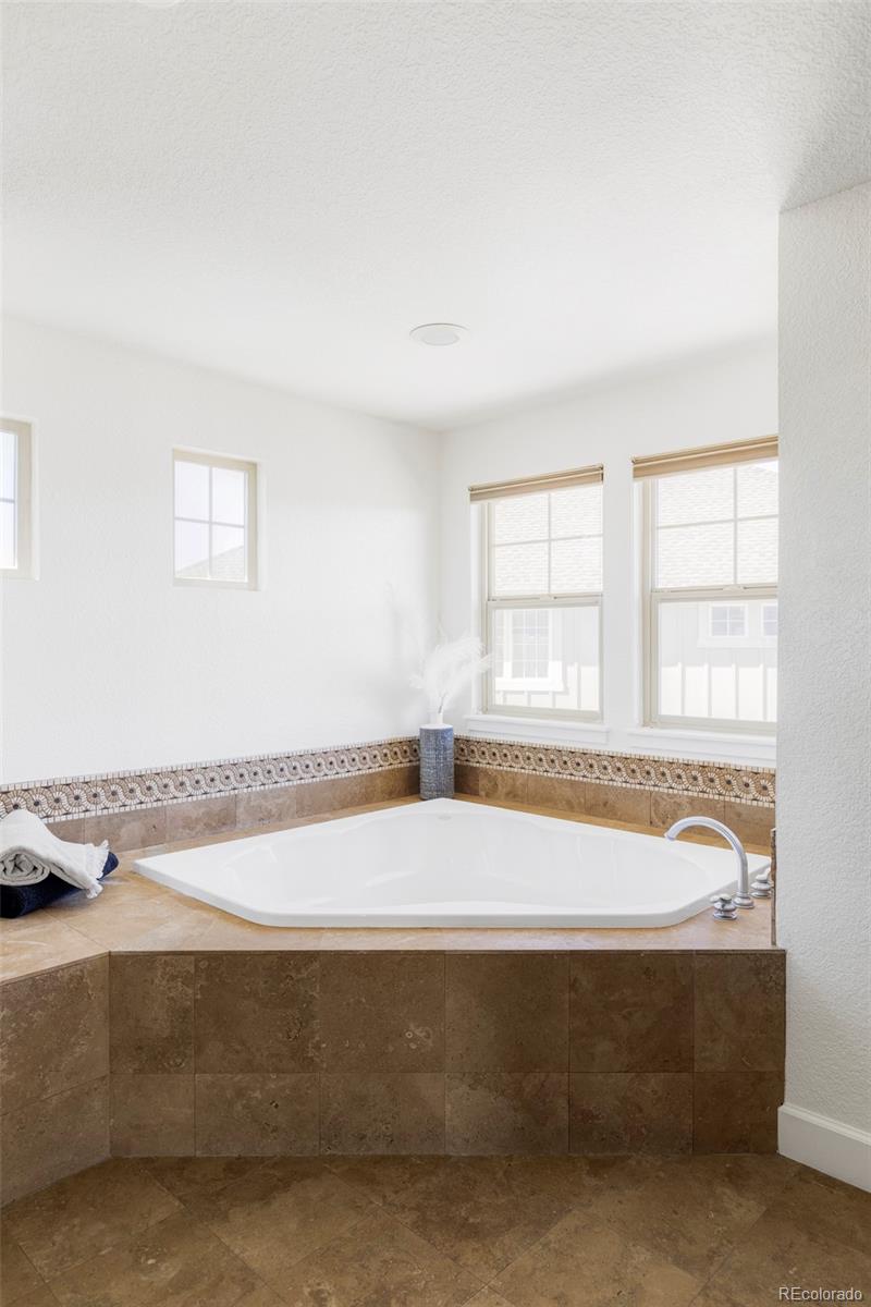 MLS Image #23 for 24980 e roxbury place,aurora, Colorado