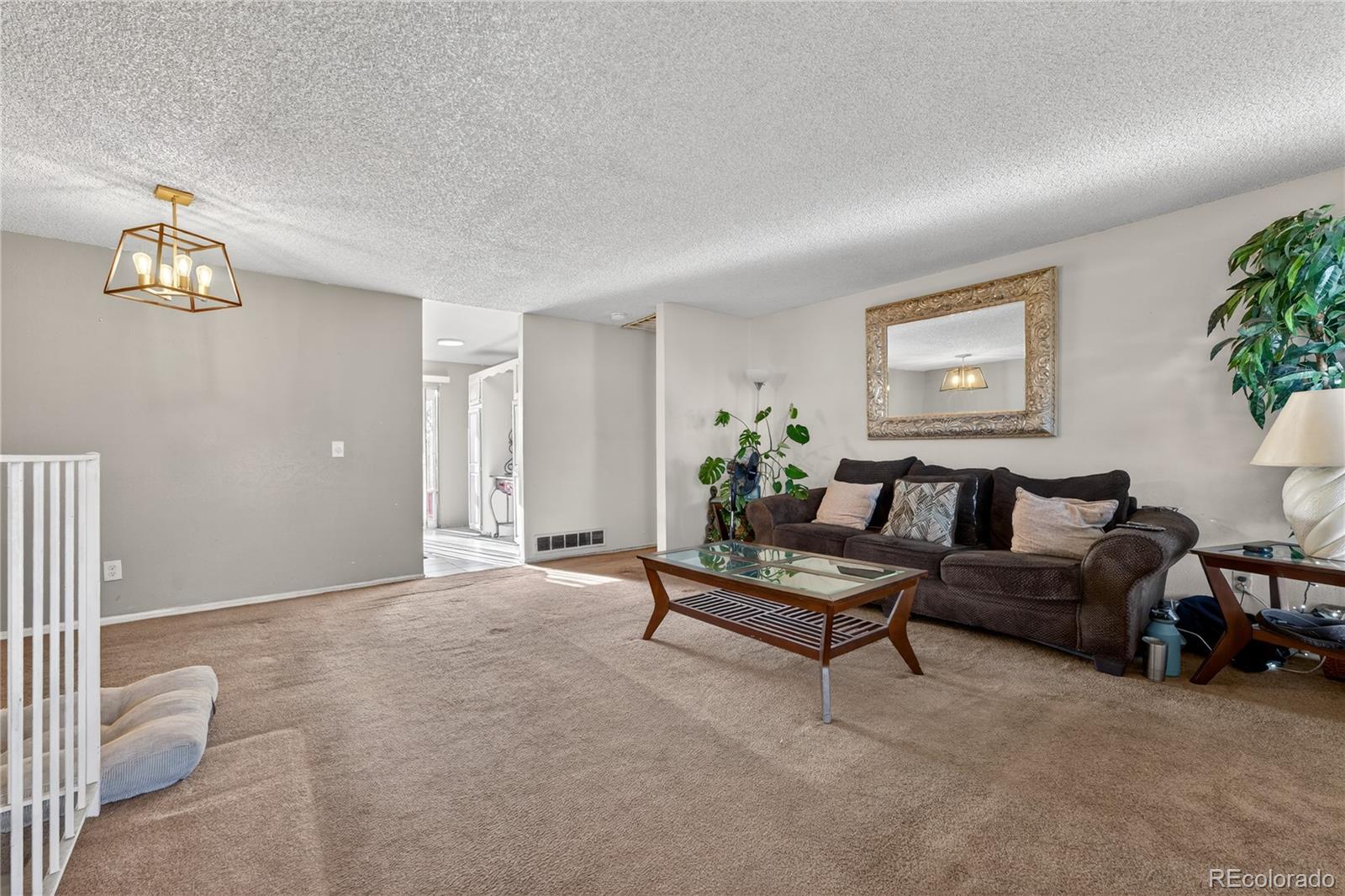 MLS Image #4 for 4581  fullerton court,denver, Colorado