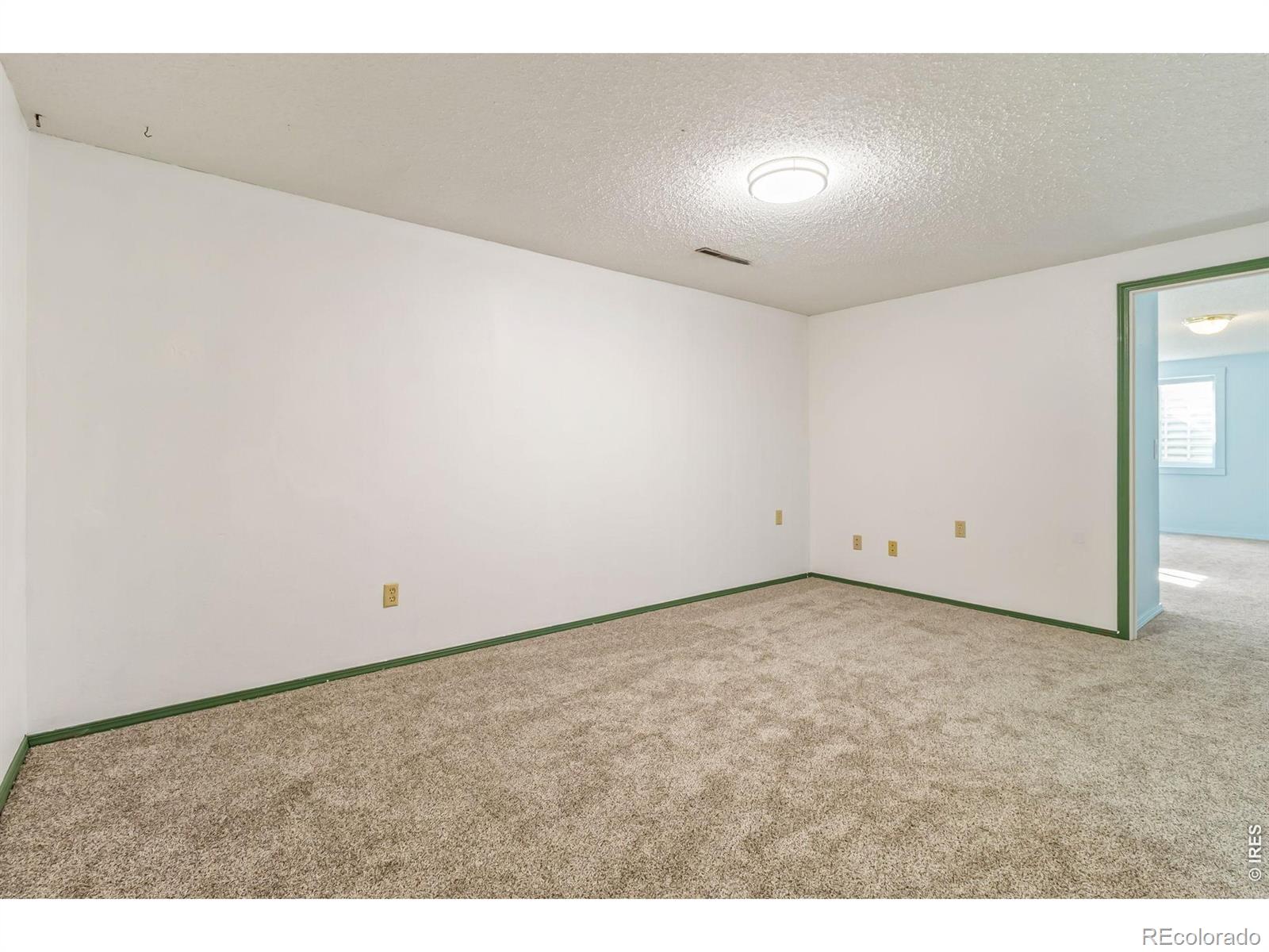 MLS Image #13 for 811 s van buren avenue,loveland, Colorado