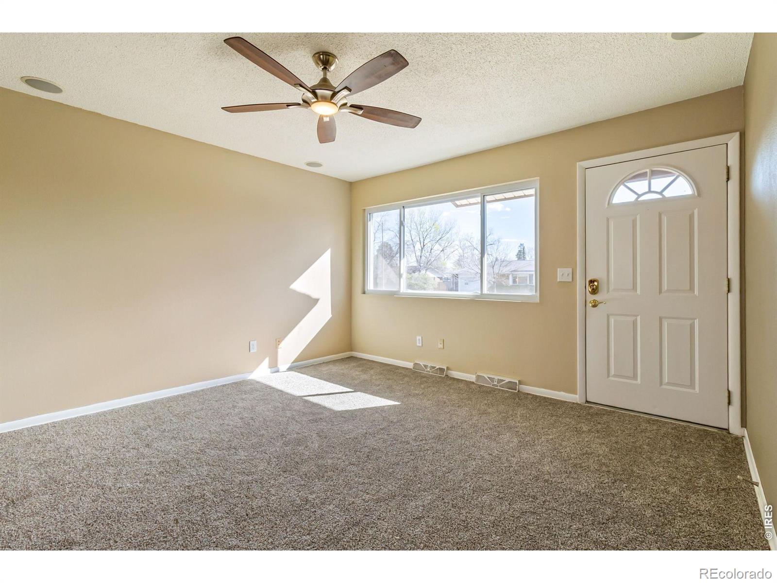 MLS Image #2 for 811 s van buren avenue,loveland, Colorado