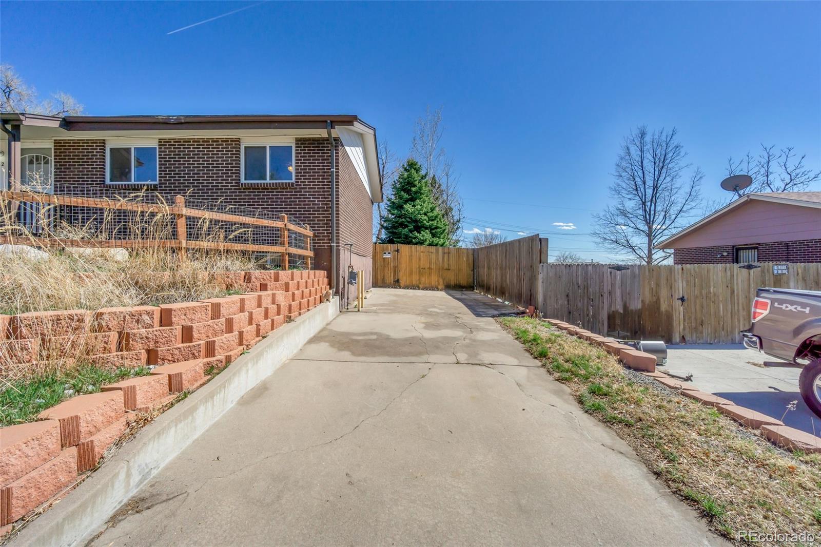 MLS Image #38 for 142  delta street,denver, Colorado